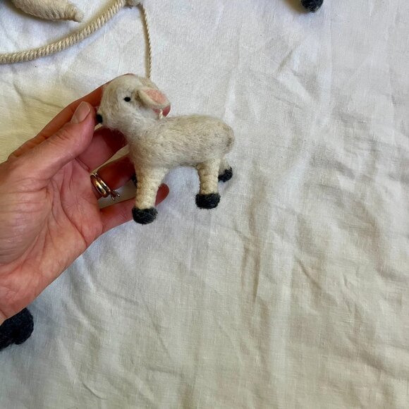 Pehr "Little Lambs" Felted Wool Mobile - Picture 4 of 7